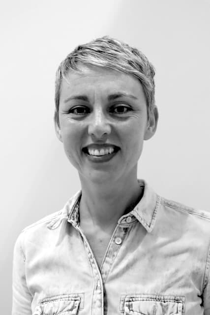 Portrait of Vicky Thompson